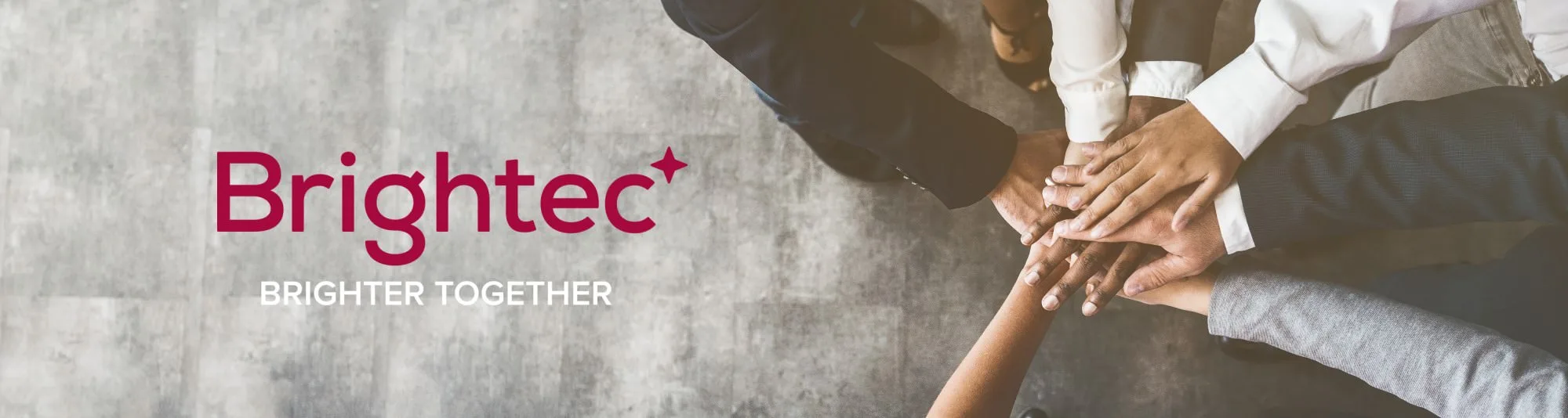 Brightecs logotyp med texten Brighter together över händer som möts